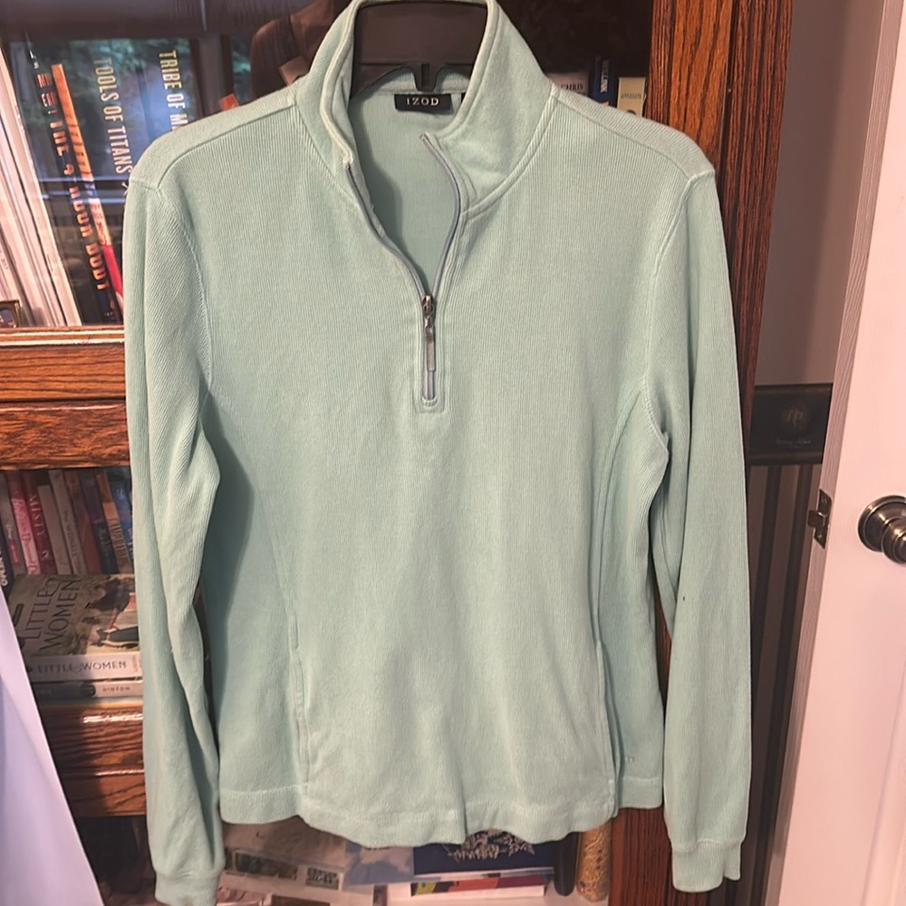 Izod pullover